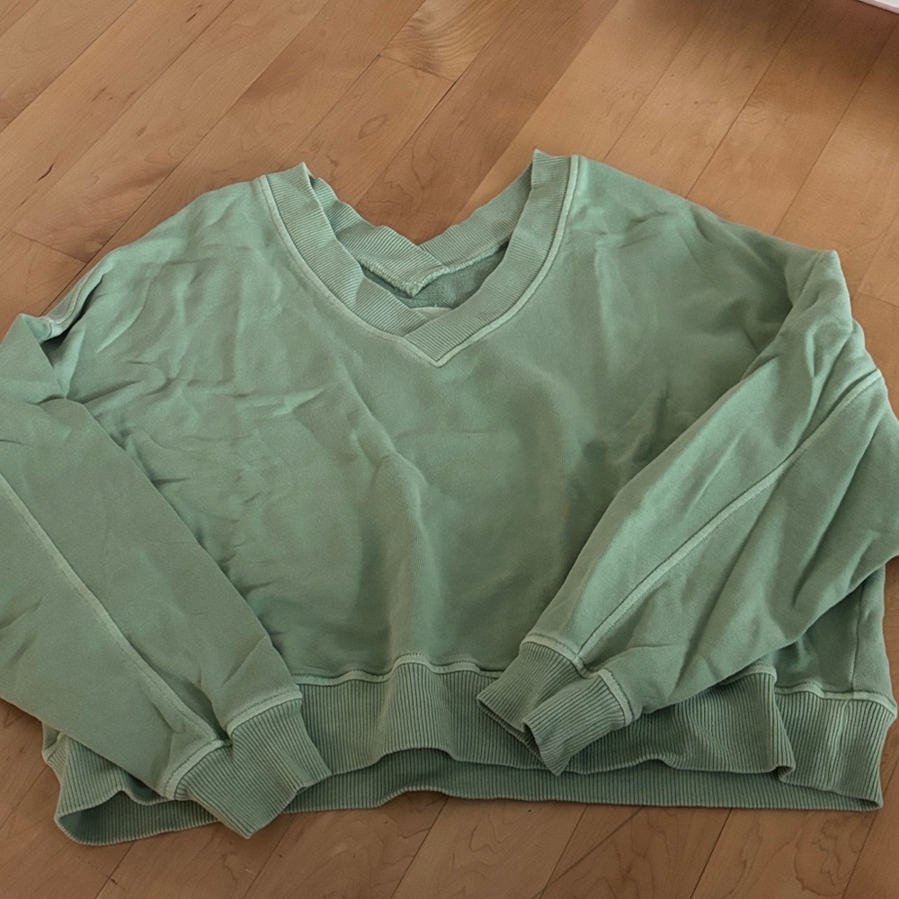 Aerie cropped sweater